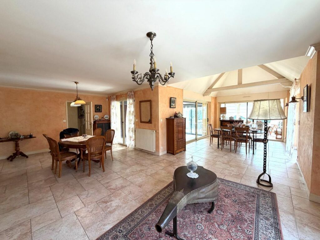 Maison – 6 pièces – 180.19m² – Dinard
