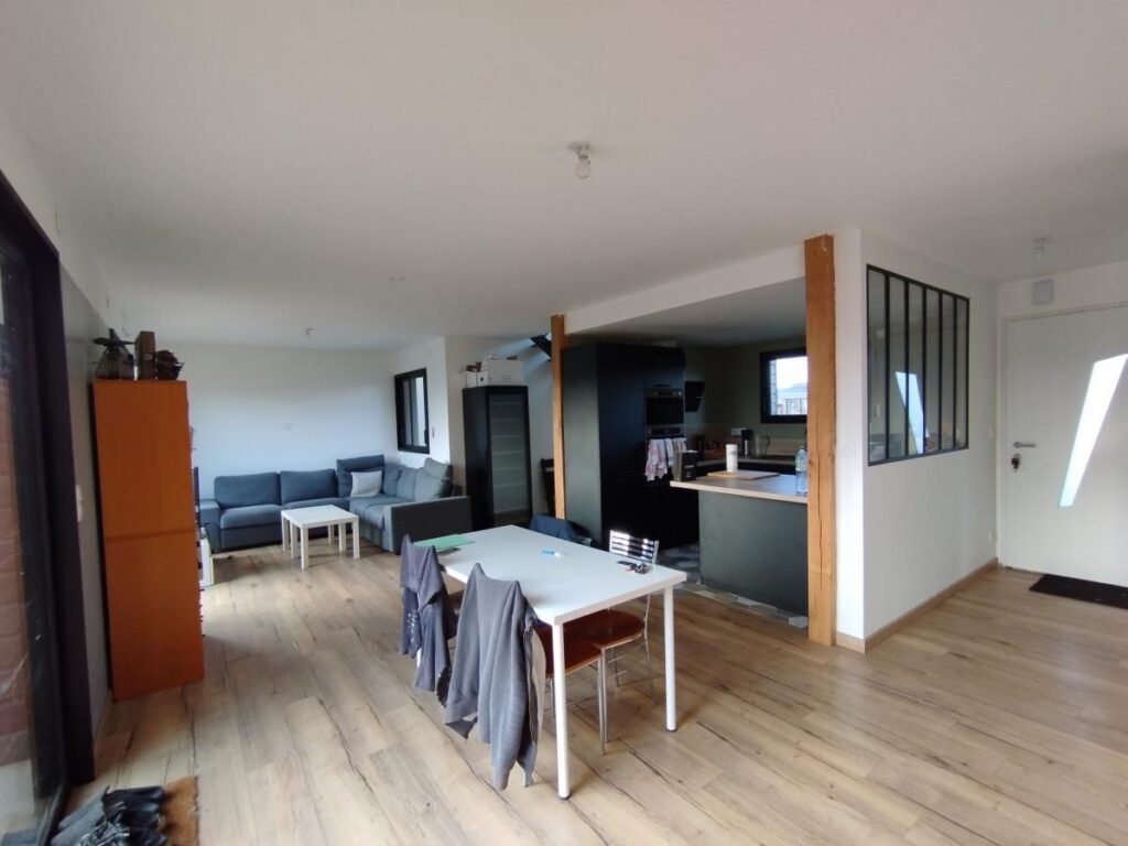 Maison – 5 pièces – 107.08m² – Beaussais-sur-Mer