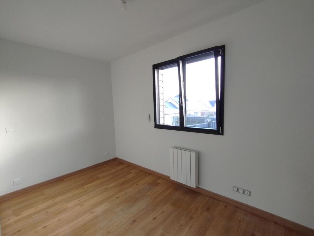 Maison – 5 pièces – 107.08m² – Beaussais-sur-Mer