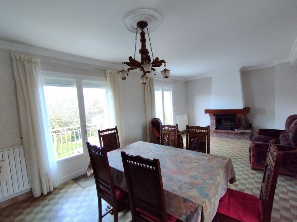 Maison – 6 pièces – 110.2m² – Dinard