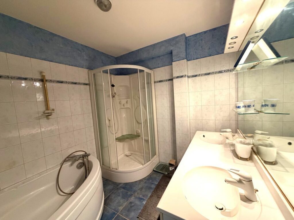 Maison – 6 pièces – 180.19m² – Dinard