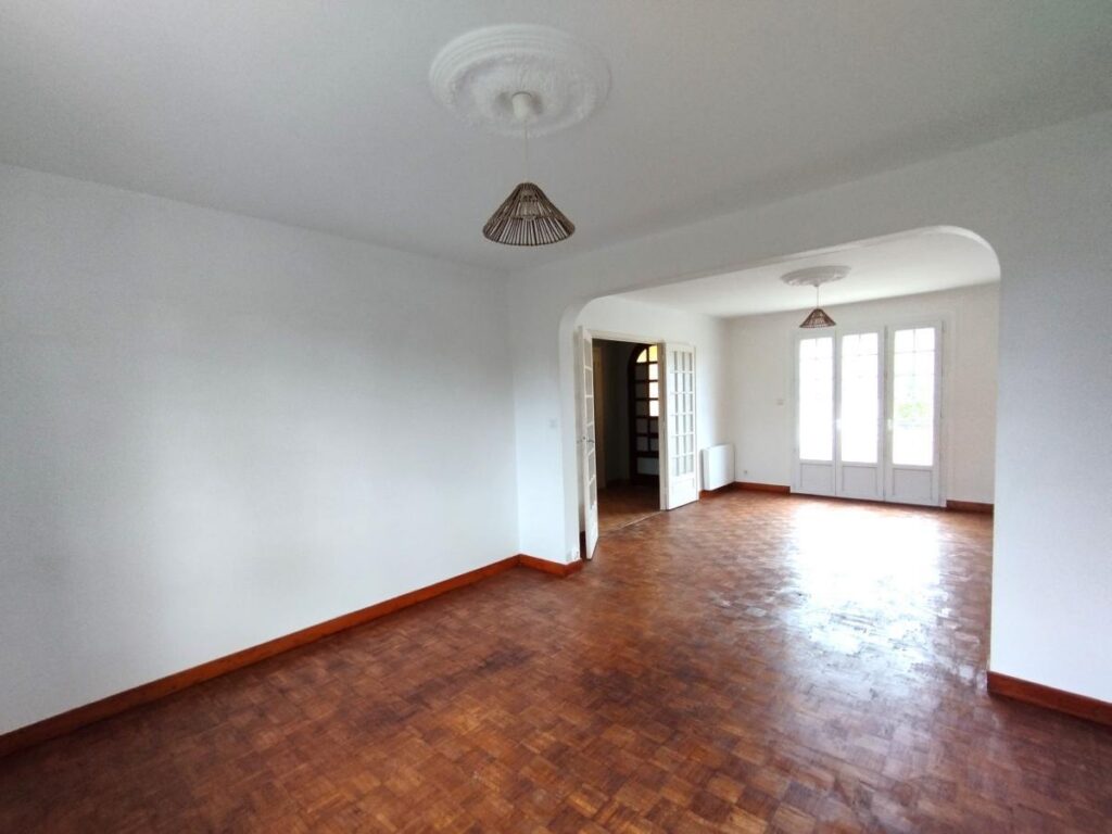 Maison – 4 pièces – 105.93m² – Pleurtuit