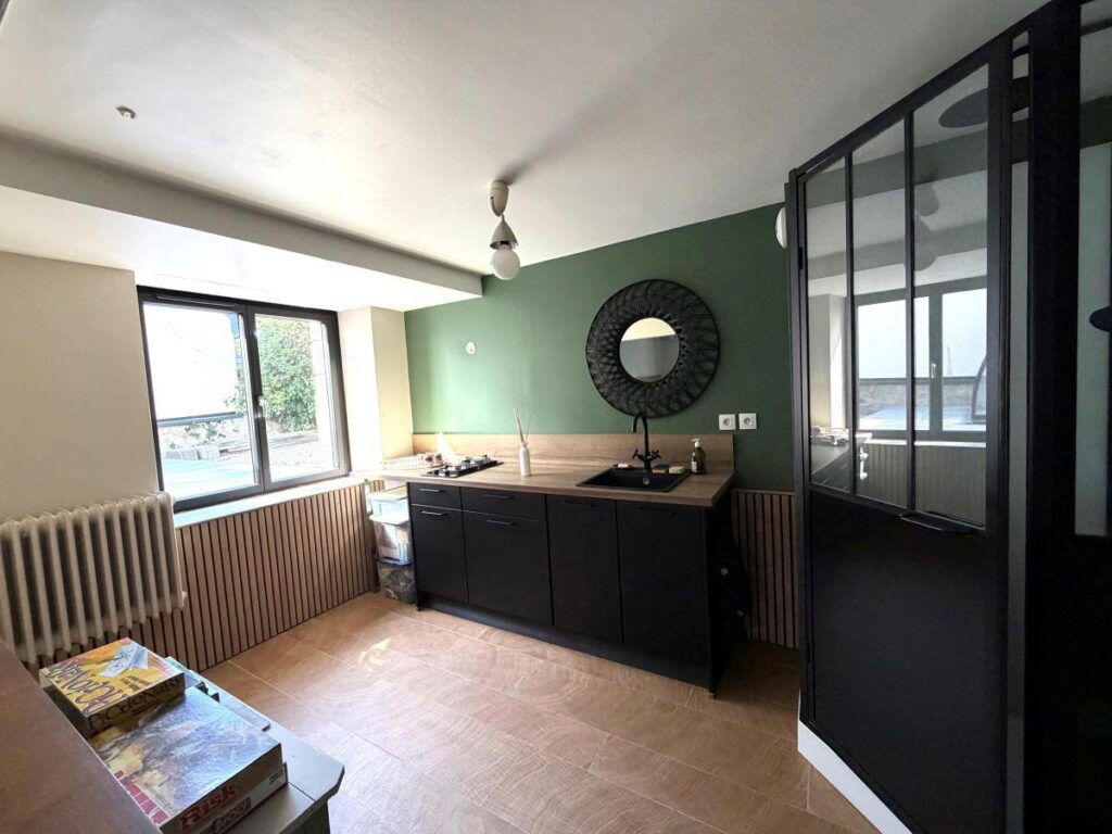 Maison – 6 pièces – 242.5m² – Dinard