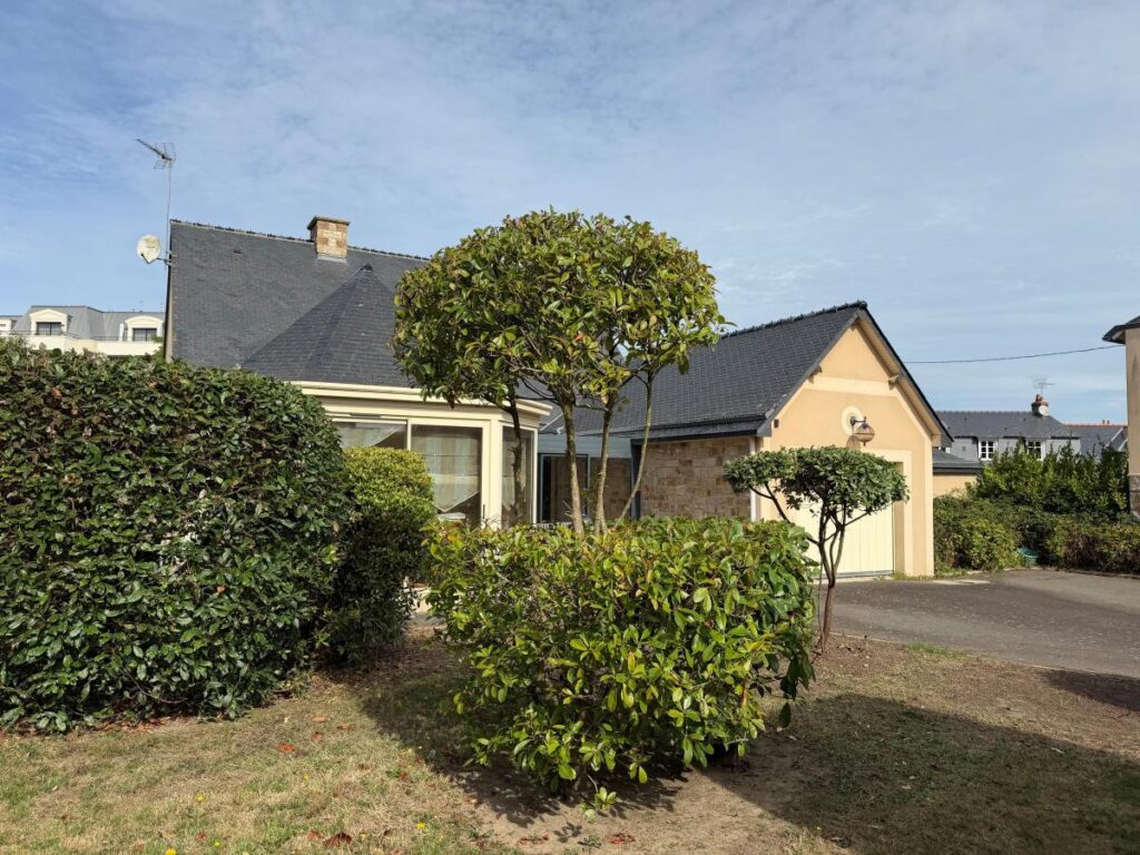 Maison – 6 pièces – 180.19m² – Dinard
