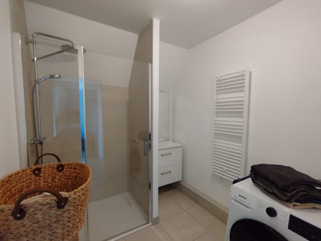 Appartement – 3 pièces – 73.78m² – Dinard