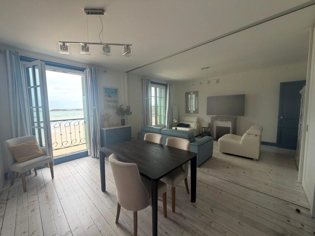 Appartement – 52.57m² – Dinard