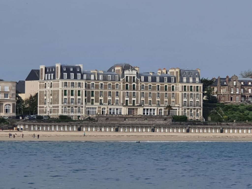Appartement – 52.57m² – Dinard