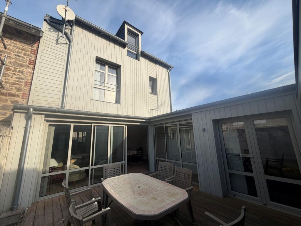 Maison – 5 pièces – 120m² – Dinard