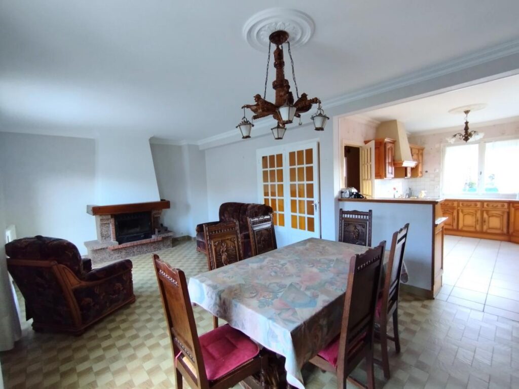 Maison – 6 pièces – 110.2m² – Dinard