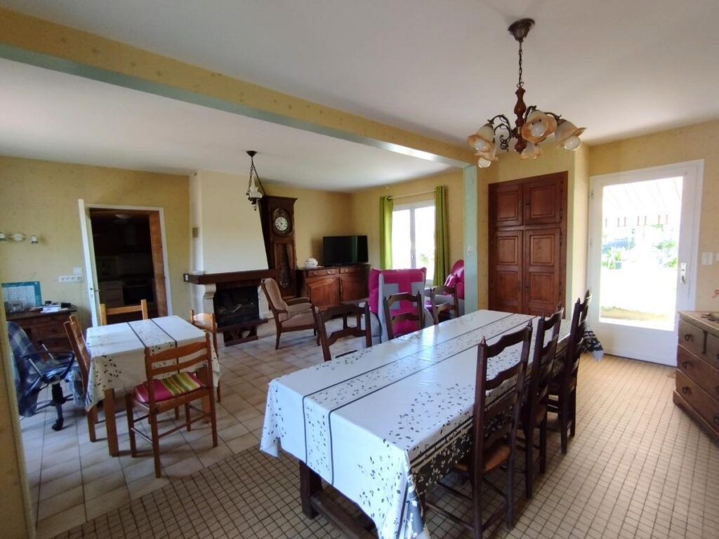 Maison – 5 pièces – 94.76m² – Le Minihic-sur-Rance