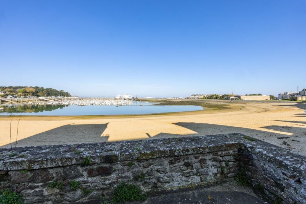 Maison – 10 pièces – 196.79m² – Saint-Malo