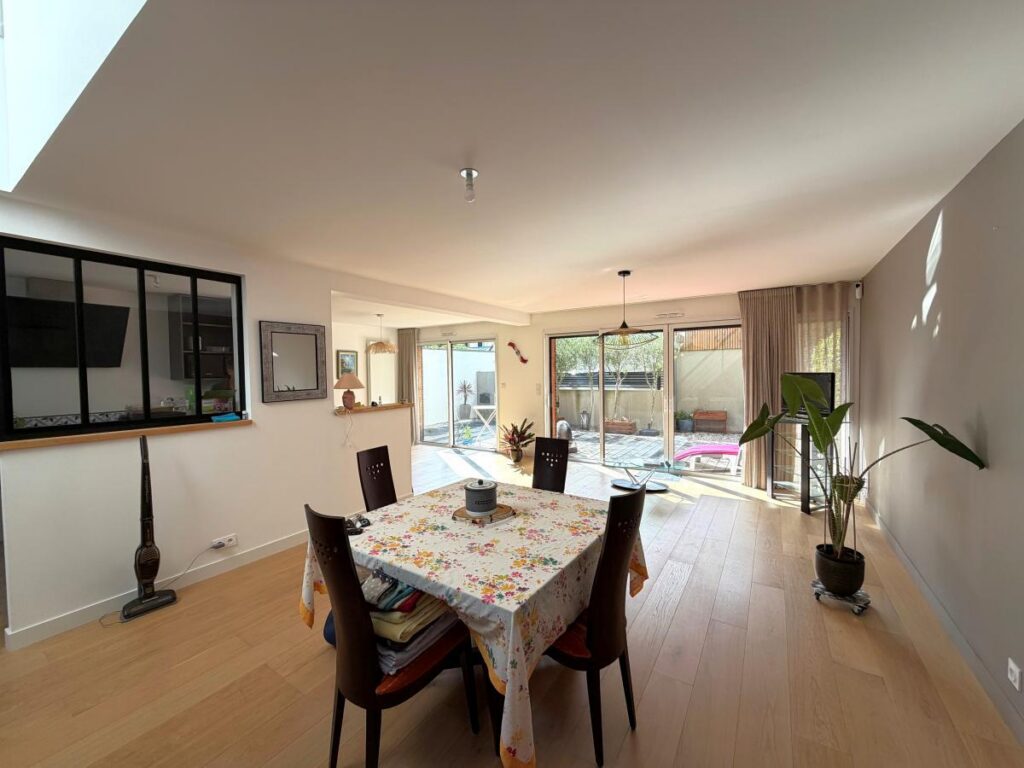 Maison – 5 pièces – 123m² – Dinard